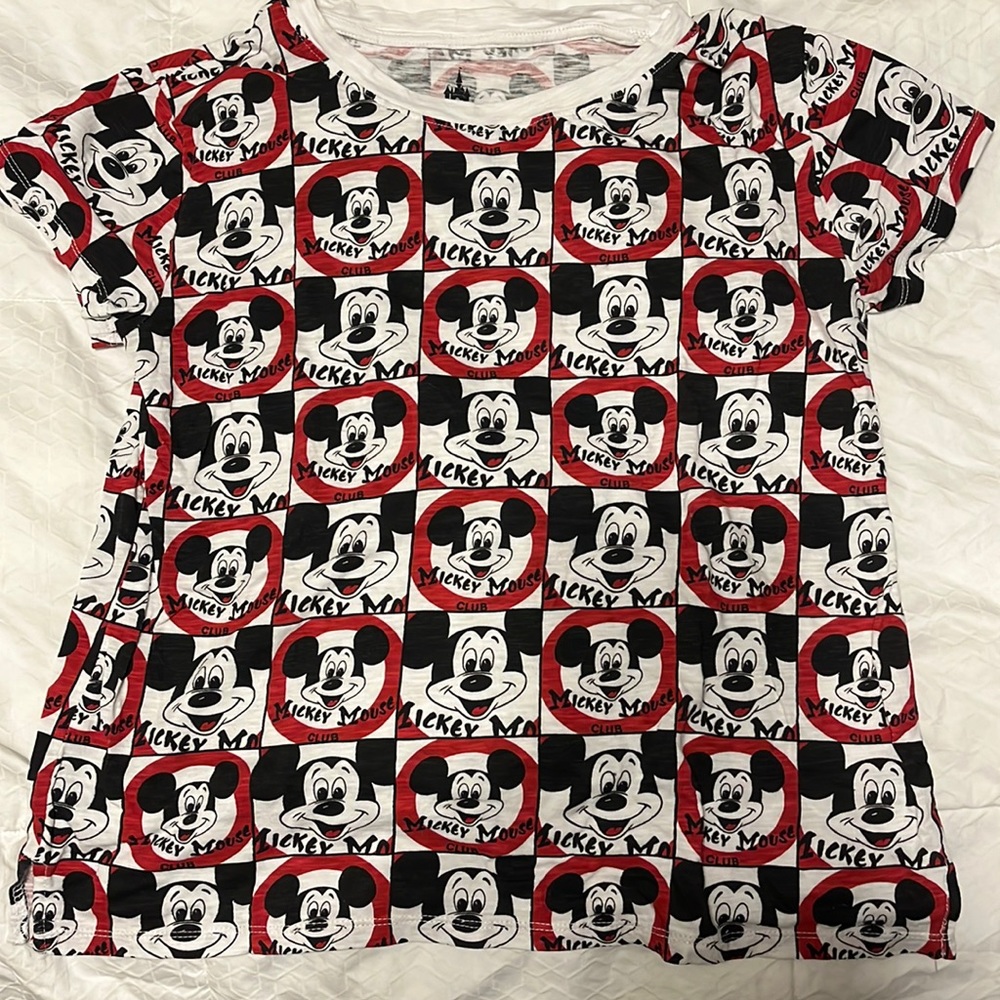 EUC Mickey Mouse Club tshirt